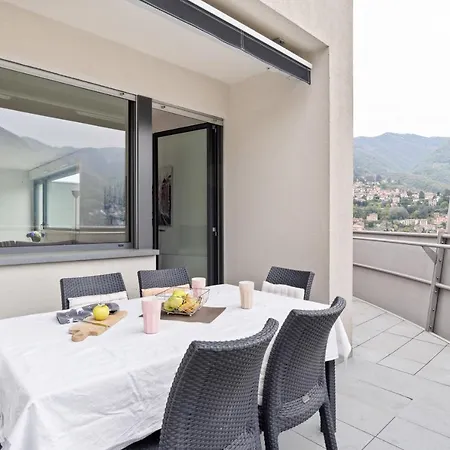 Guesthost - La Perla - X6 With Ac And Garage! Côme