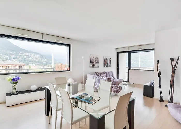 Guesthost - La Perla - X6 With Ac And Garage! Apartmán Como