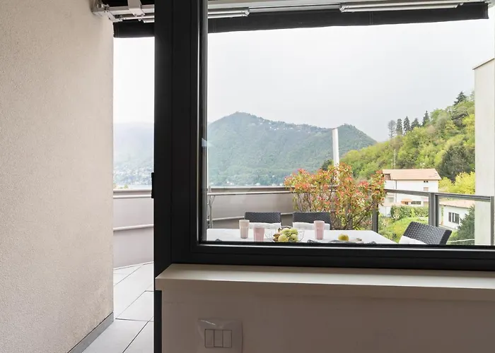 Guesthost - La Perla - X6 With Ac And Garage! Como