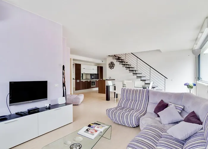 דירה Guesthost - La Perla - X6 With Ac And Garage!