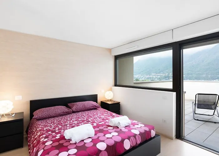 Guesthost - La Perla - X6 With Ac And Garage!