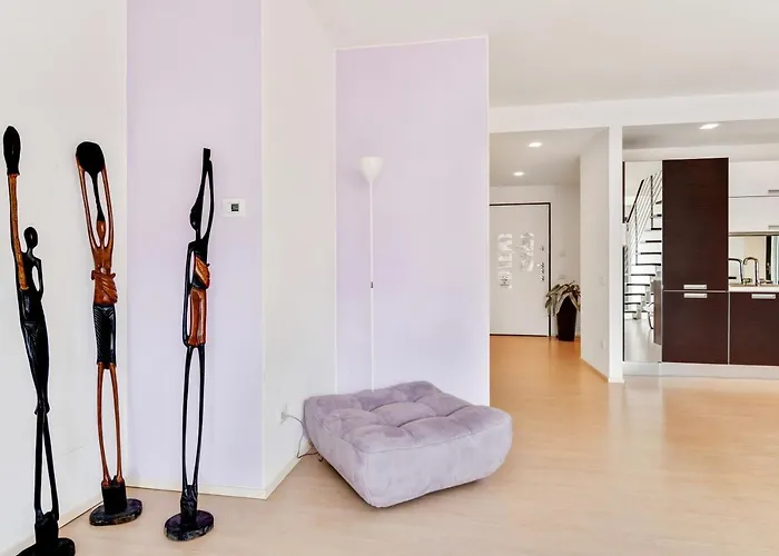 Guesthost - La Perla - X6 With Ac And Garage! * קומו